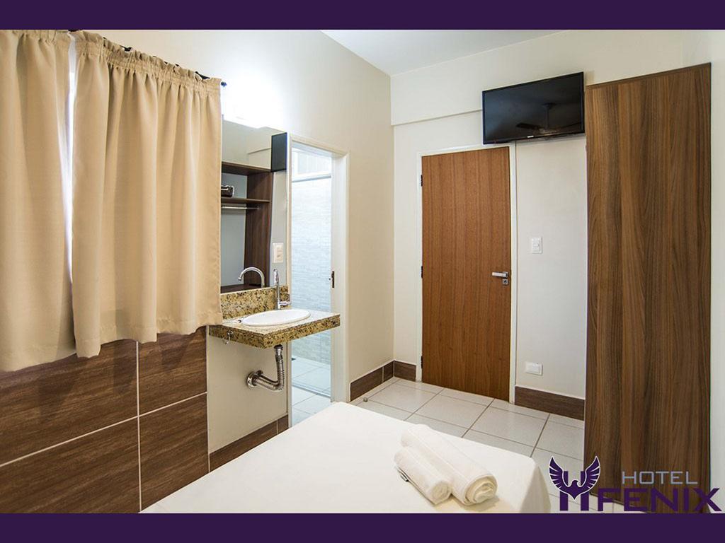 Hotel Fenix Assis Quarto foto